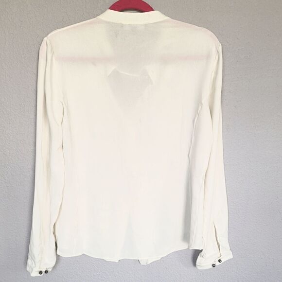Salvatore Ferragamo button-down blouse size 44/Medium - Picture 14 of 16